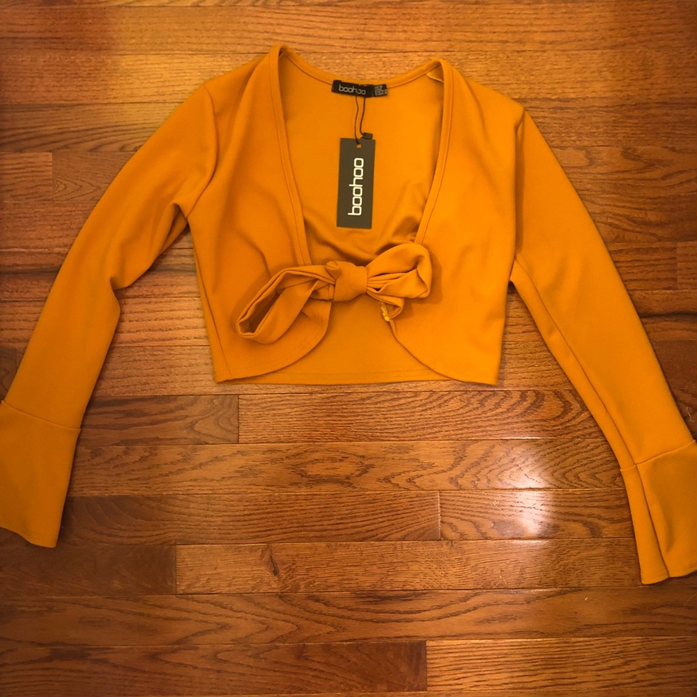 BooHoo tie crop top